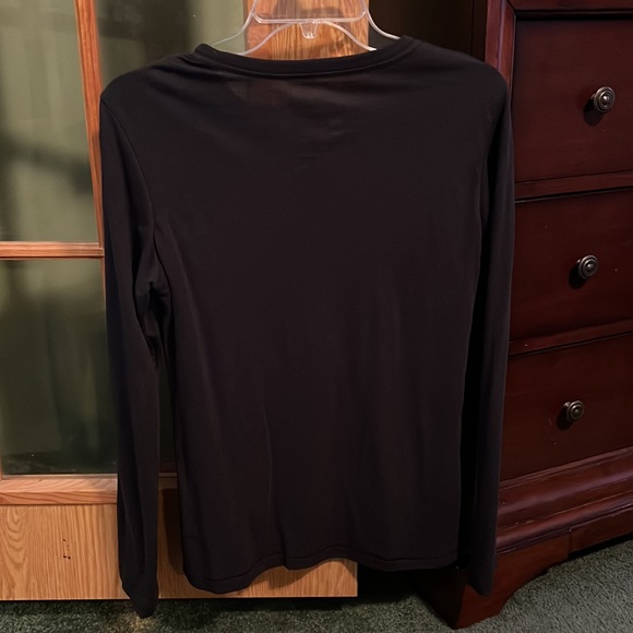 Nike - Picture 2 of 4